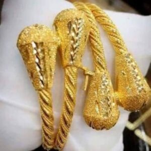 إنجاصة الذهب